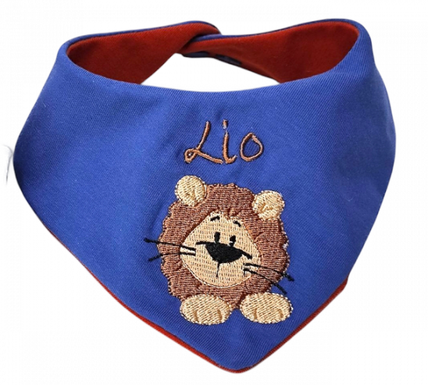 Lederpuschen jeansblau-braun mit beiderseits Namen an der Ferse (jeansblau) und Stickerei Löwe Leo